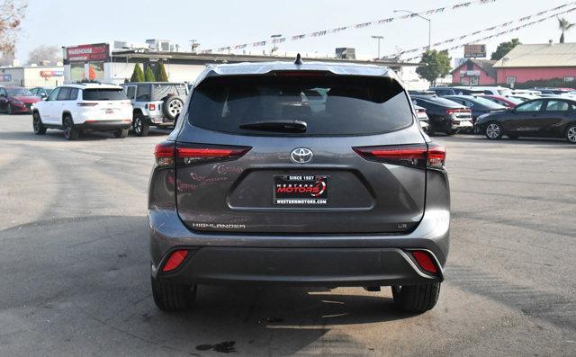 used 2024 Toyota Highlander car, priced at $34,359