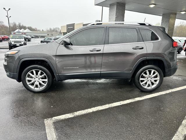 used 2018 Jeep Cherokee car, priced at $14,255