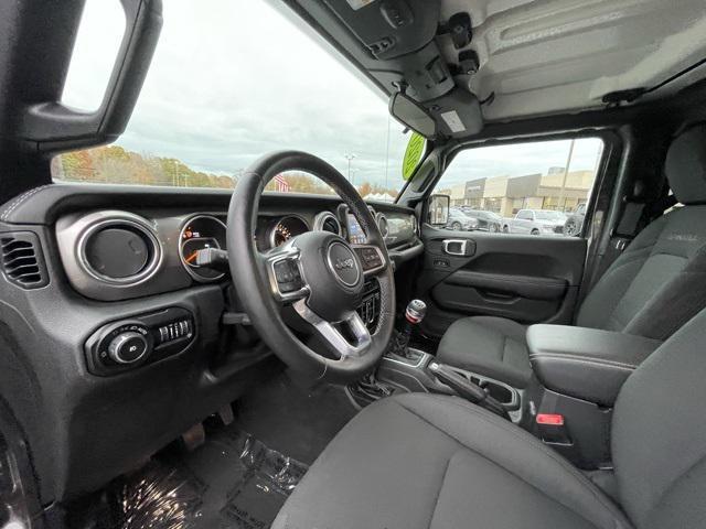used 2020 Jeep Wrangler Unlimited car, priced at $31,154