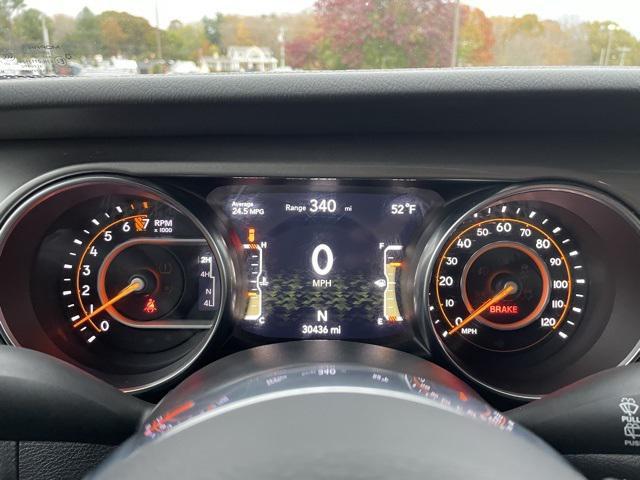 used 2020 Jeep Wrangler Unlimited car, priced at $31,154