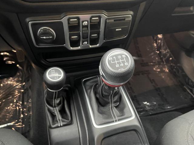 used 2020 Jeep Wrangler Unlimited car, priced at $31,154