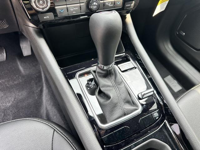 new 2025 Jeep Compass car, priced at $40,105