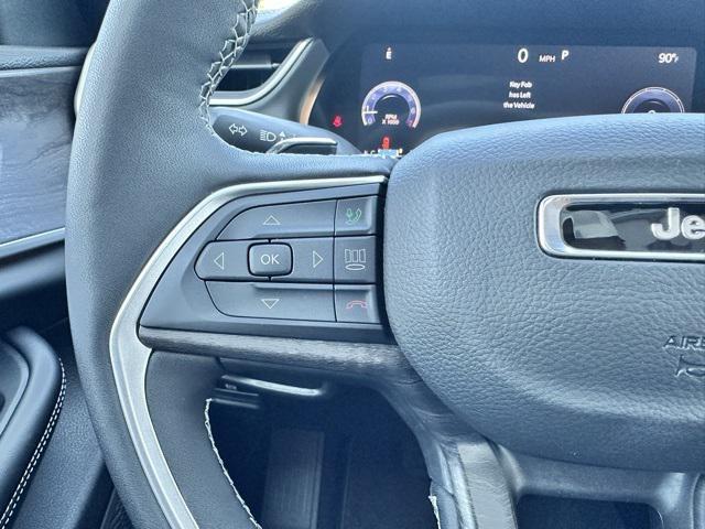 new 2025 Jeep Grand Cherokee L car