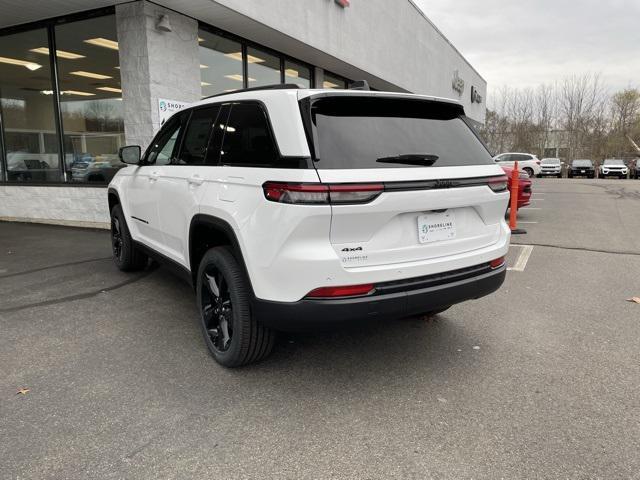new 2025 Jeep Grand Cherokee car, priced at $47,780