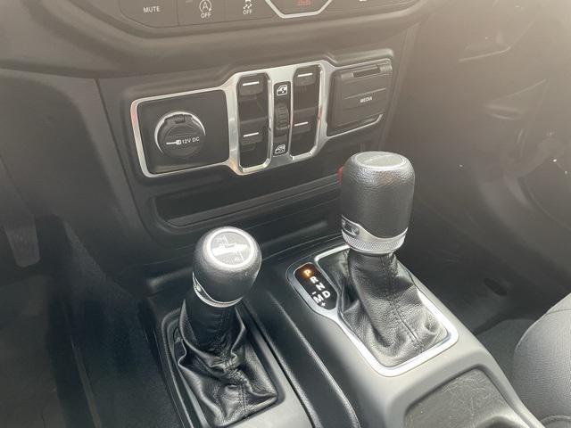 used 2022 Jeep Gladiator car, priced at $31,974