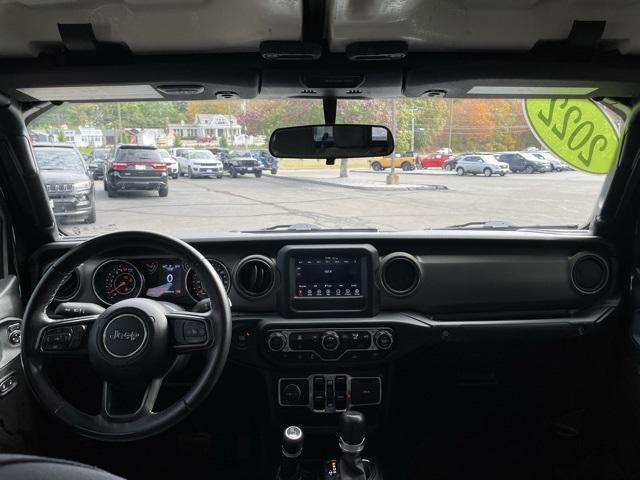 used 2022 Jeep Gladiator car, priced at $31,974