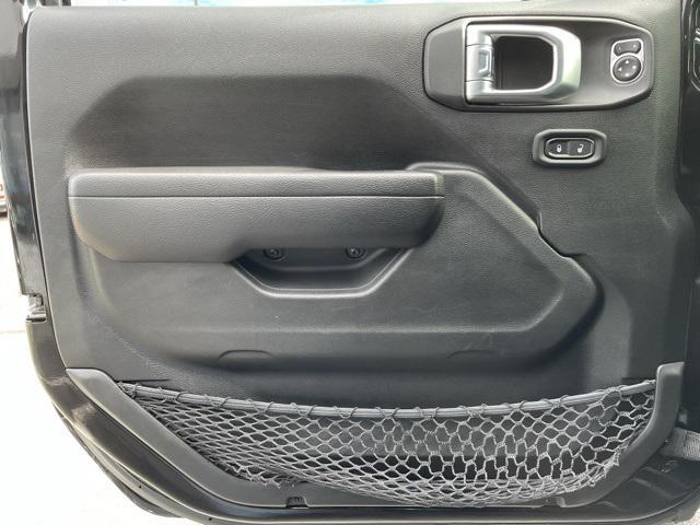 used 2022 Jeep Gladiator car, priced at $31,974