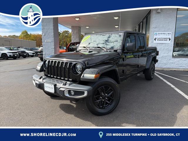 used 2022 Jeep Gladiator car, priced at $31,974
