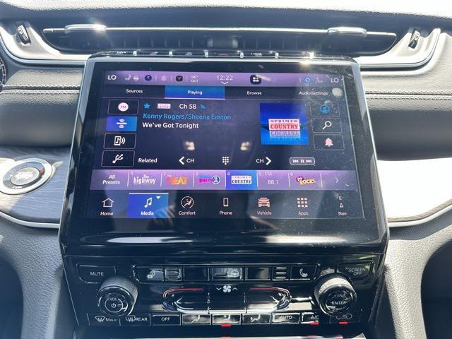 new 2025 Jeep Grand Cherokee L car