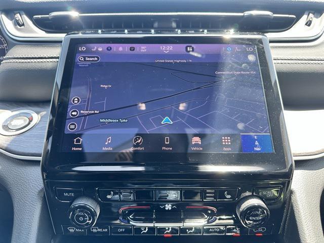 new 2025 Jeep Grand Cherokee L car