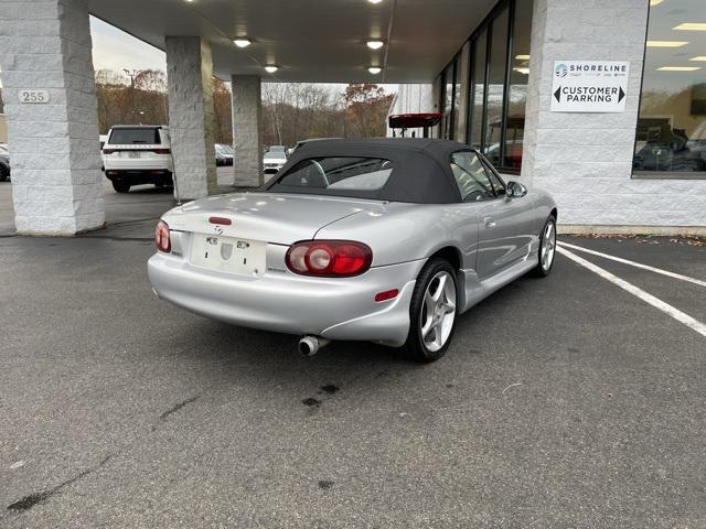 used 2003 Mazda MX-5 Miata car, priced at $9,474