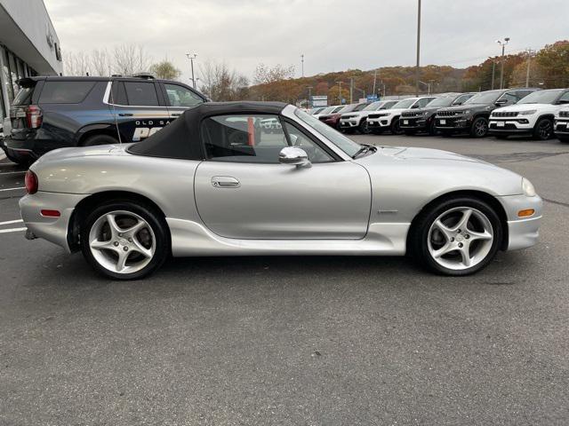 used 2003 Mazda MX-5 Miata car, priced at $9,474