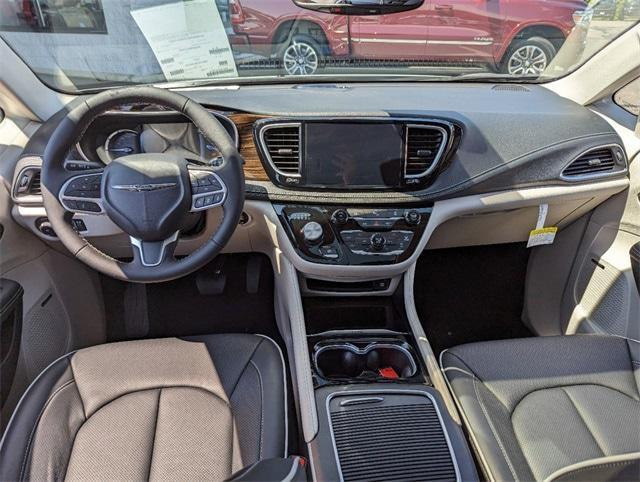 new 2023 Chrysler Pacifica Hybrid car, priced at $59,985