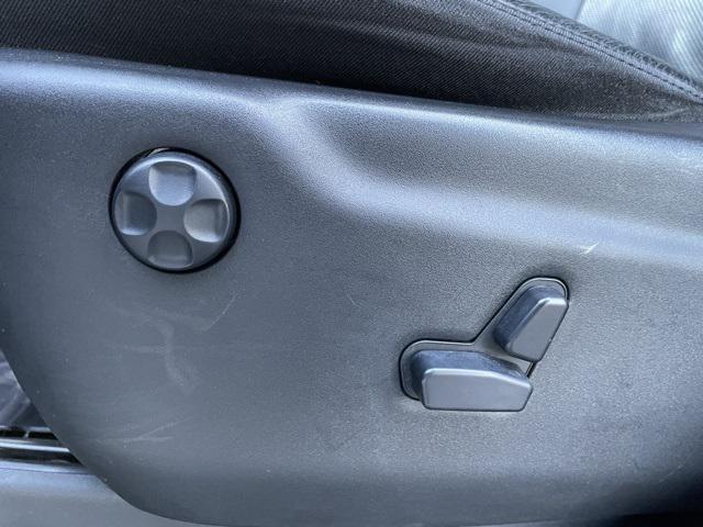 used 2020 Jeep Grand Cherokee car, priced at $23,374