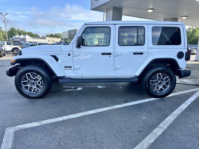 new 2025 Jeep Wrangler car, priced at $58,525