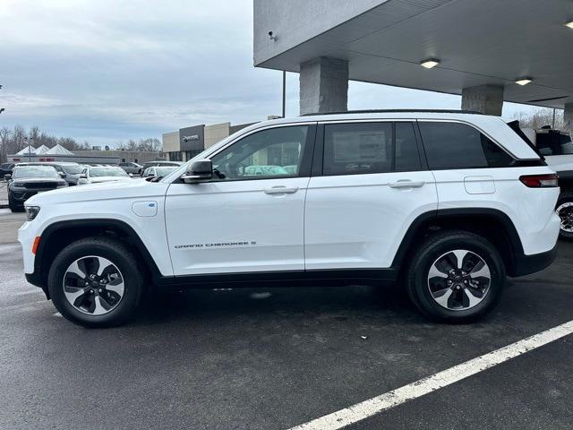 new 2024 Jeep Grand Cherokee 4xe car, priced at $62,285
