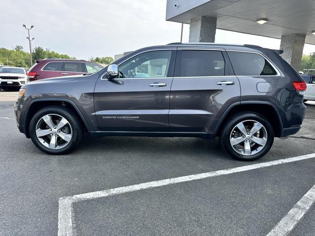 used 2016 Jeep Grand Cherokee car, priced at $15,774