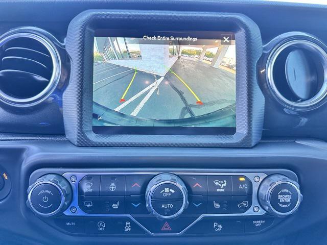 used 2021 Jeep Wrangler Unlimited car, priced at $33,042