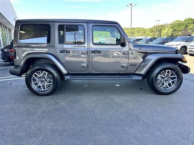 new 2025 Jeep Wrangler car, priced at $59,120