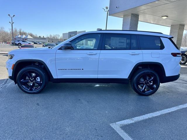 new 2025 Jeep Grand Cherokee L car