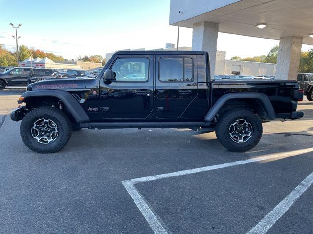 used 2023 Jeep Gladiator car, priced at $40,774