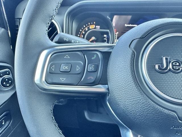 new 2025 Jeep Wrangler car, priced at $61,120