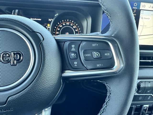 new 2025 Jeep Wrangler car, priced at $61,120
