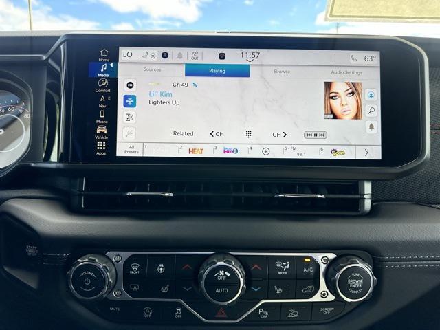 new 2025 Jeep Wrangler car, priced at $75,755