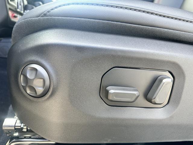 new 2025 Jeep Wrangler car, priced at $75,755