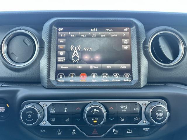 used 2021 Jeep Gladiator car, priced at $32,599