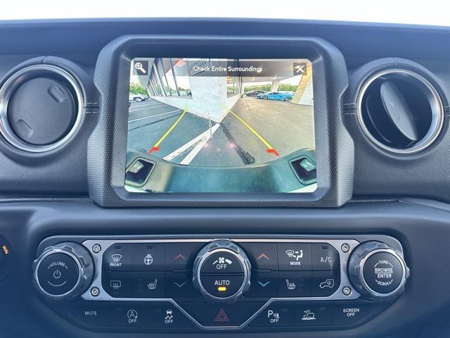 used 2021 Jeep Gladiator car, priced at $32,599