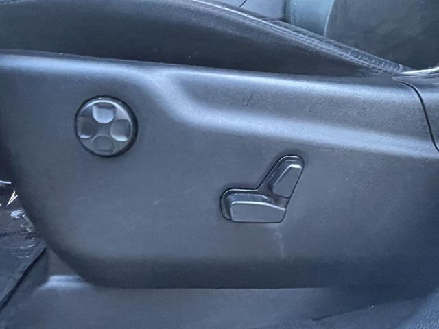 used 2019 Jeep Grand Cherokee car, priced at $21,374