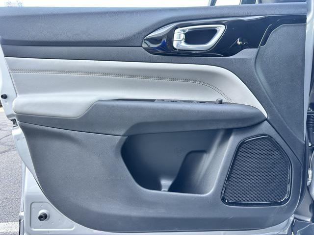 new 2025 Jeep Compass car