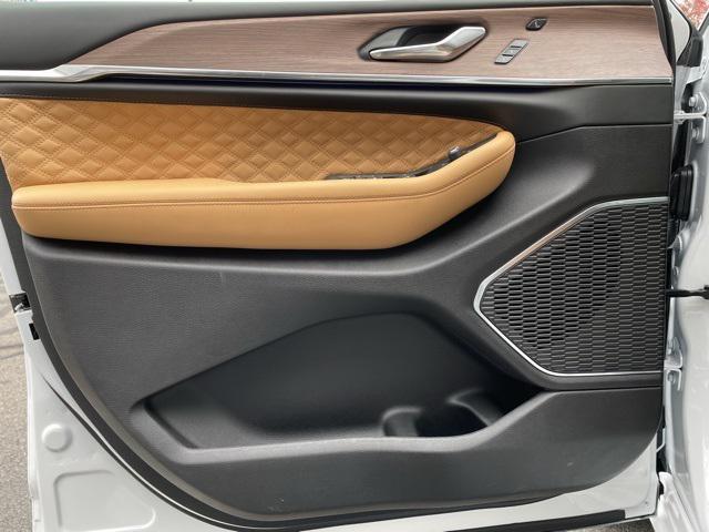 new 2025 Jeep Grand Cherokee L car, priced at $67,980