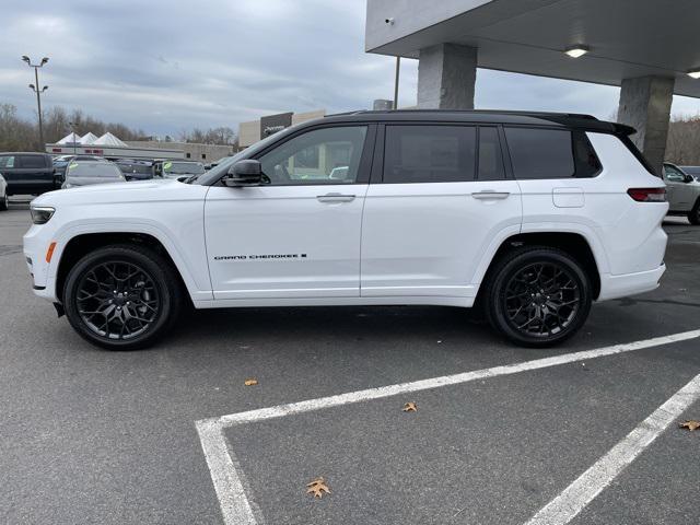 new 2025 Jeep Grand Cherokee L car, priced at $67,980