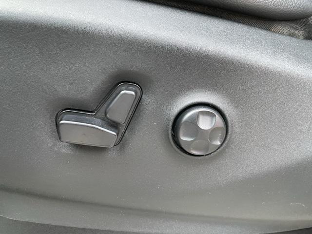 used 2017 Chrysler Pacifica car, priced at $14,774