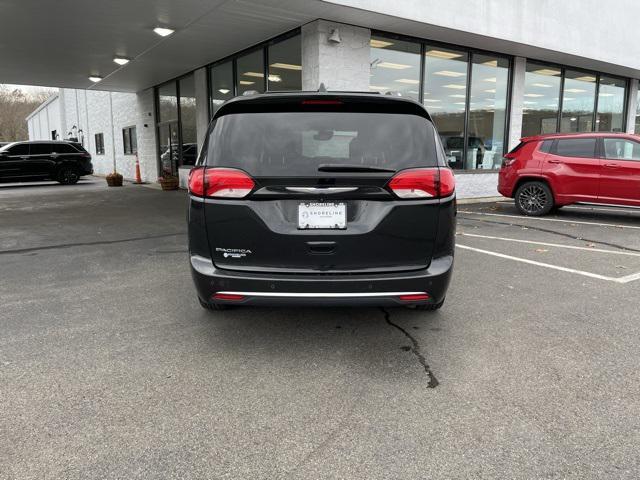 used 2017 Chrysler Pacifica car, priced at $14,774
