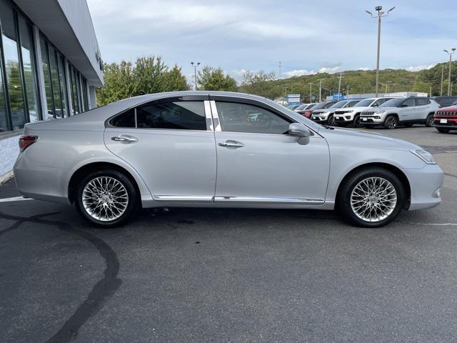 used 2011 Lexus ES 350 car, priced at $11,129