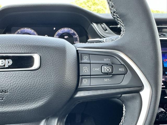 new 2025 Jeep Grand Cherokee car