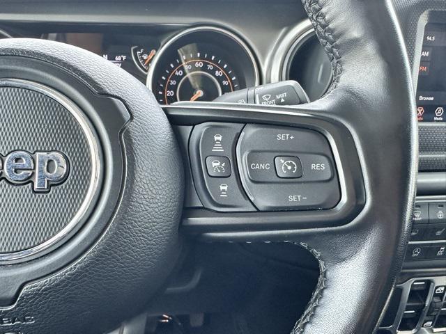 used 2022 Jeep Gladiator car, priced at $30,494