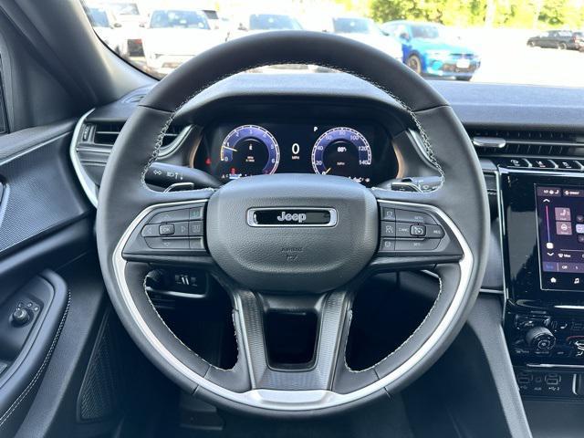 new 2025 Jeep Grand Cherokee car, priced at $46,730