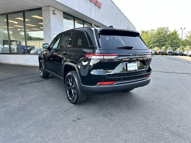 new 2025 Jeep Grand Cherokee car, priced at $46,730