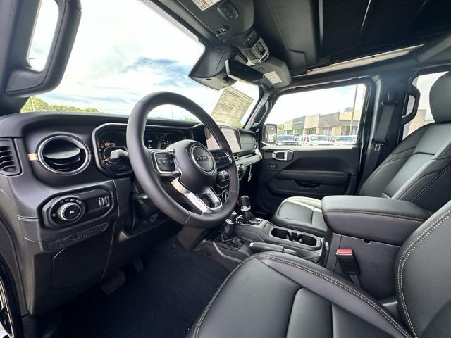 new 2025 Jeep Wrangler car, priced at $59,120