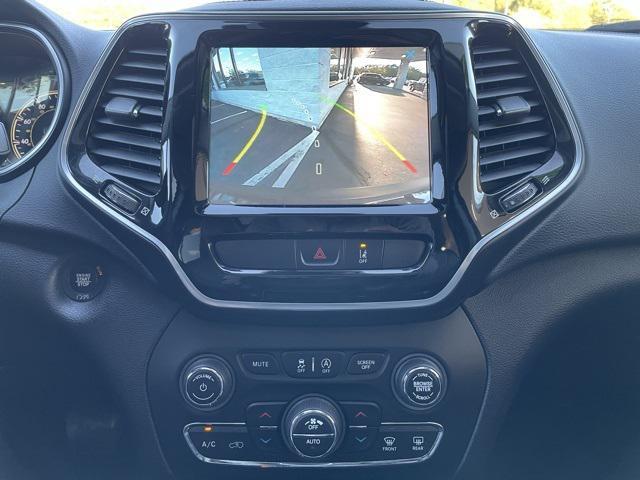 used 2022 Jeep Cherokee car, priced at $23,582