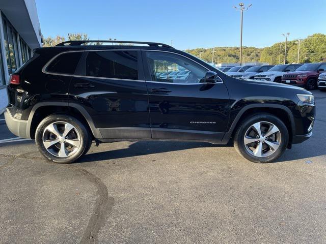 used 2022 Jeep Cherokee car, priced at $23,582