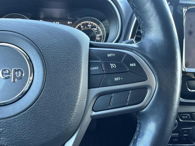used 2020 Jeep Cherokee car, priced at $18,996