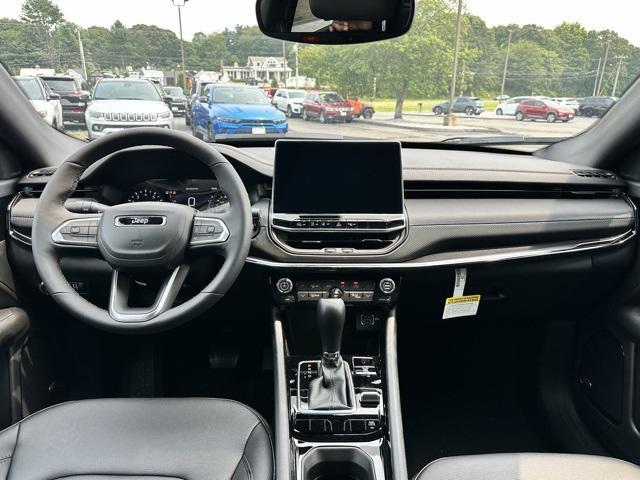new 2025 Jeep Compass car, priced at $40,105