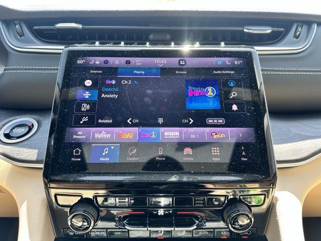 new 2025 Jeep Grand Cherokee car
