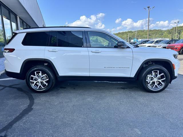 new 2025 Jeep Grand Cherokee L car, priced at $48,900