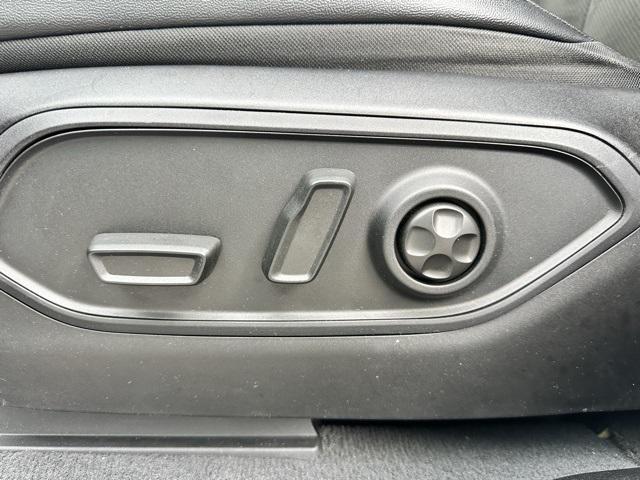 used 2023 Jeep Grand Cherokee L car, priced at $31,886
